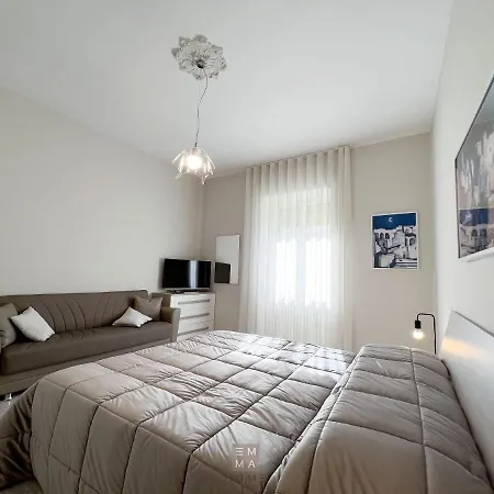Emma Apartment *